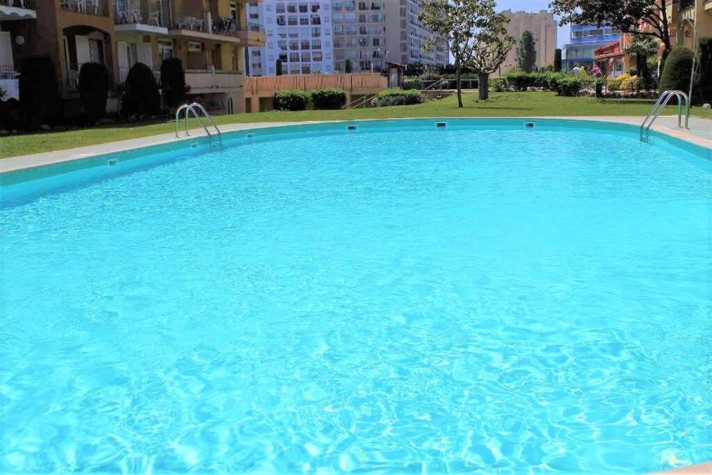 Greserva Kar-Centro, Junto A La Playa, 3 Piscinas, Wifi, Clima, Restaurantes 2024 Емпуриабрава Екстериор снимка