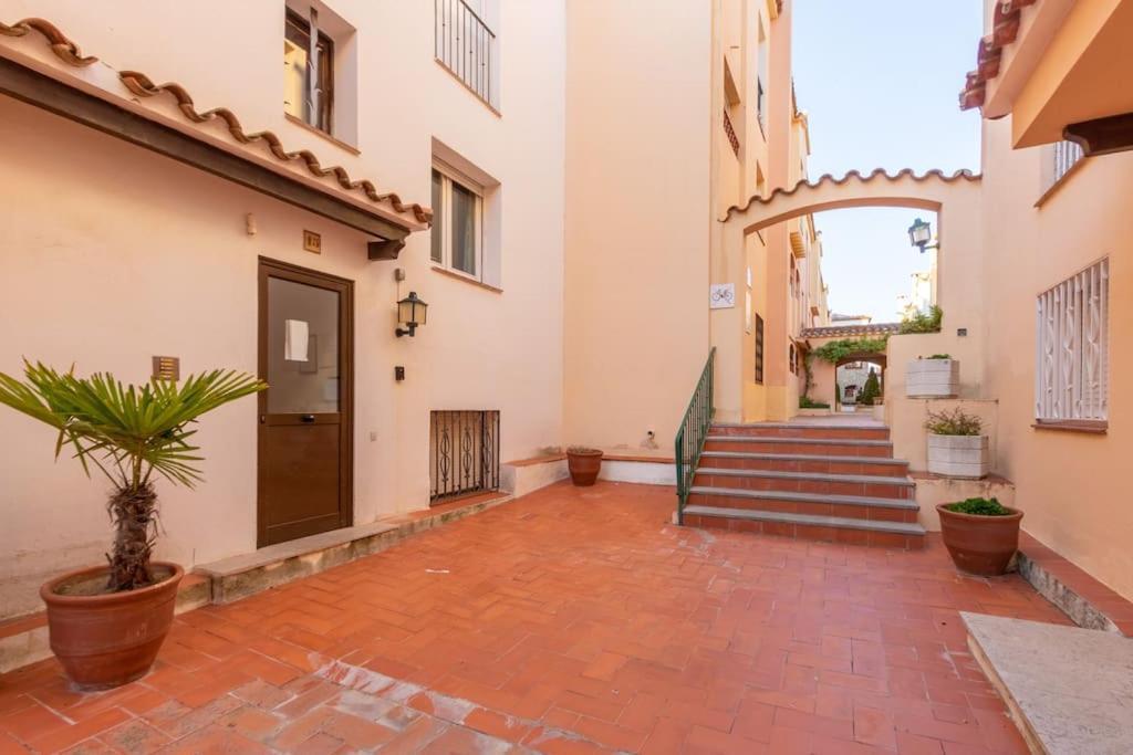 Greserva Kar-Centro, Junto A La Playa, 3 Piscinas, Wifi, Clima, Restaurantes 2024 Емпуриабрава Екстериор снимка